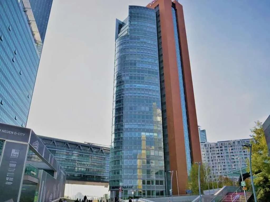 Gewerbeimmobilie mieten in Wien – 335 m², € 6.318