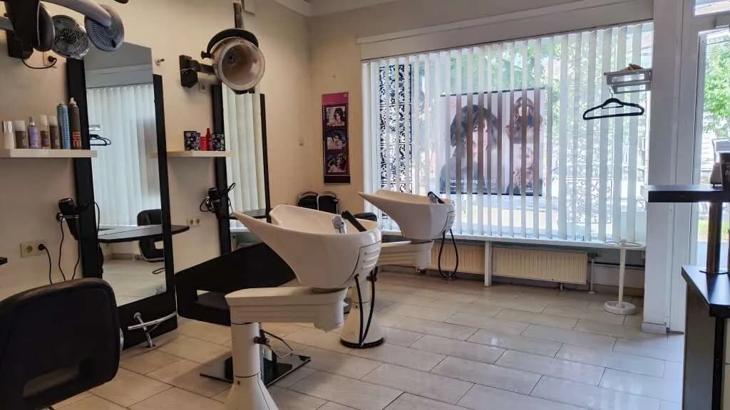 Haus kaufen in Neunkirchen – 675 m², € 820.000 – Bild 6 von 11