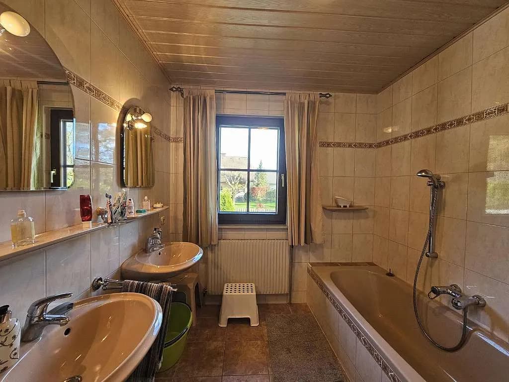 5-Zimmer-Haus kaufen in Gmunden – 110 m², € 499.000 – Bild 14 von 18