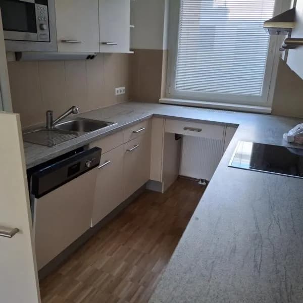 3-Zimmer-Wohnung mieten in Baden – 71,39 m², € 1.166
