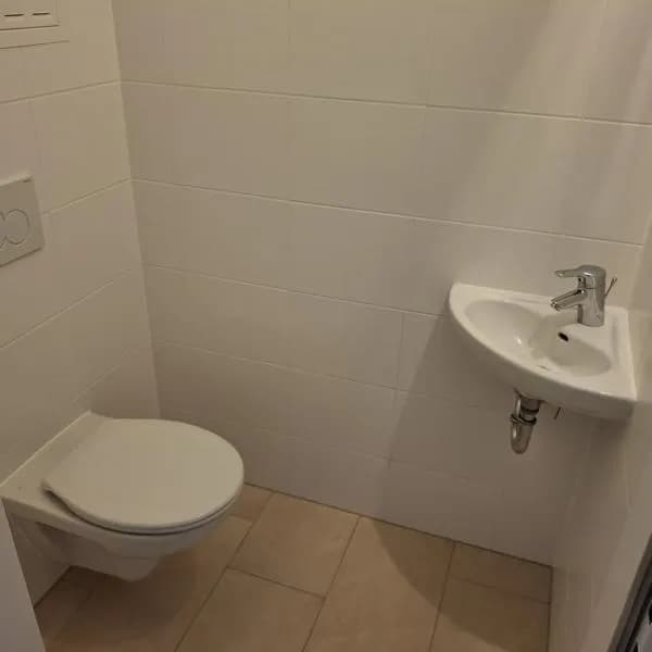 3-Zimmer-Wohnung mieten in Baden – 71,39 m², € 1.166 – Bild 2 von 15