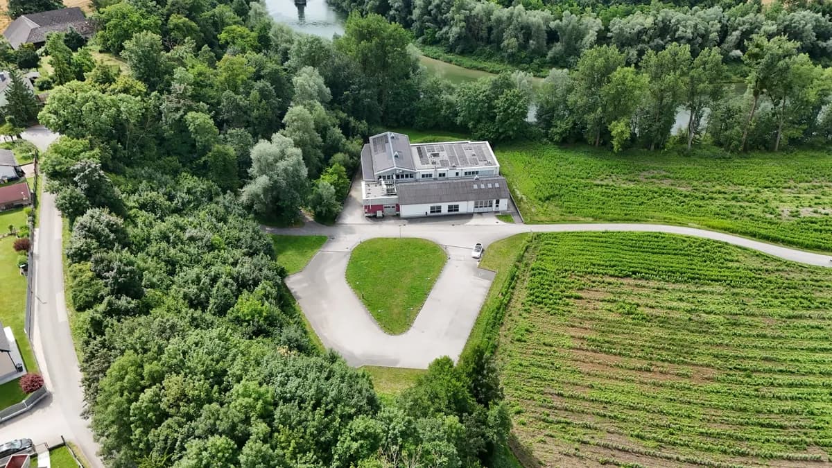 Immobilie mieten in Wels-Land – 159 m², € 1.200 – Bild 6 von 21