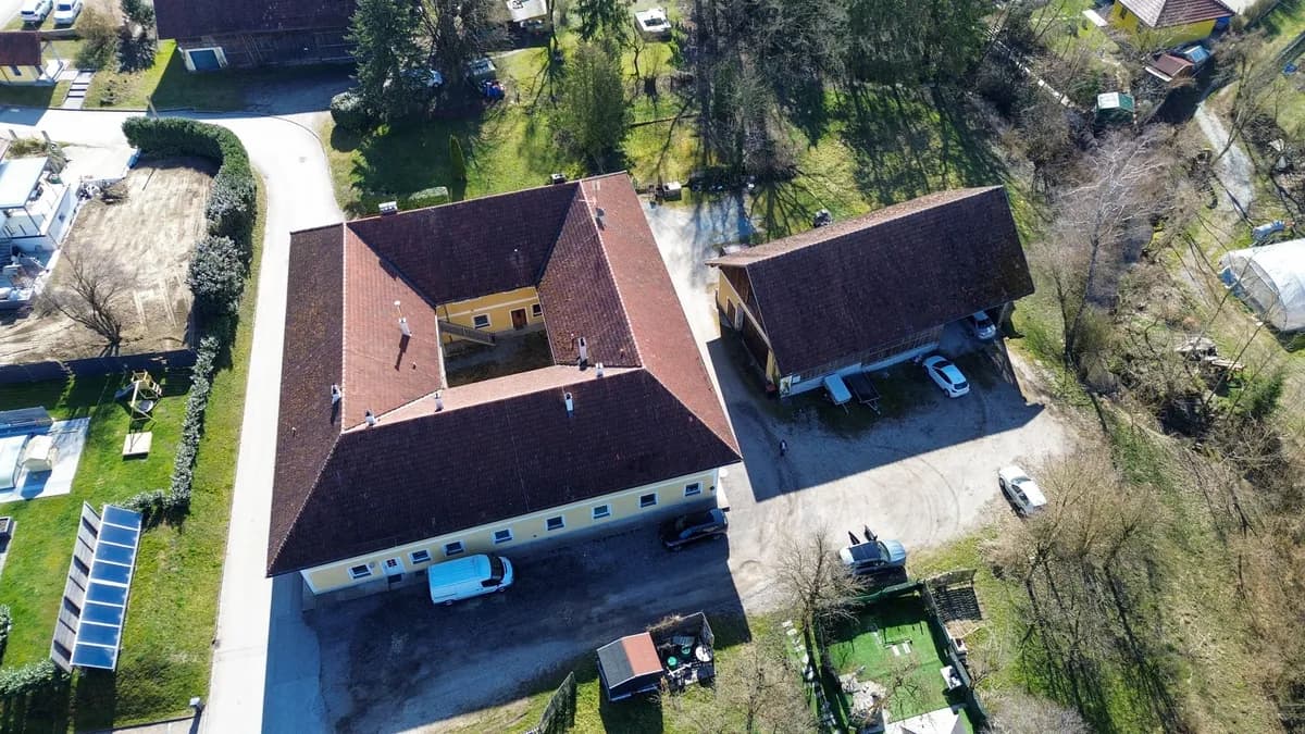 Gewerbeimmobilie kaufen in Eferding – 877 m², € 1.399.000 – Bild 2 von 17