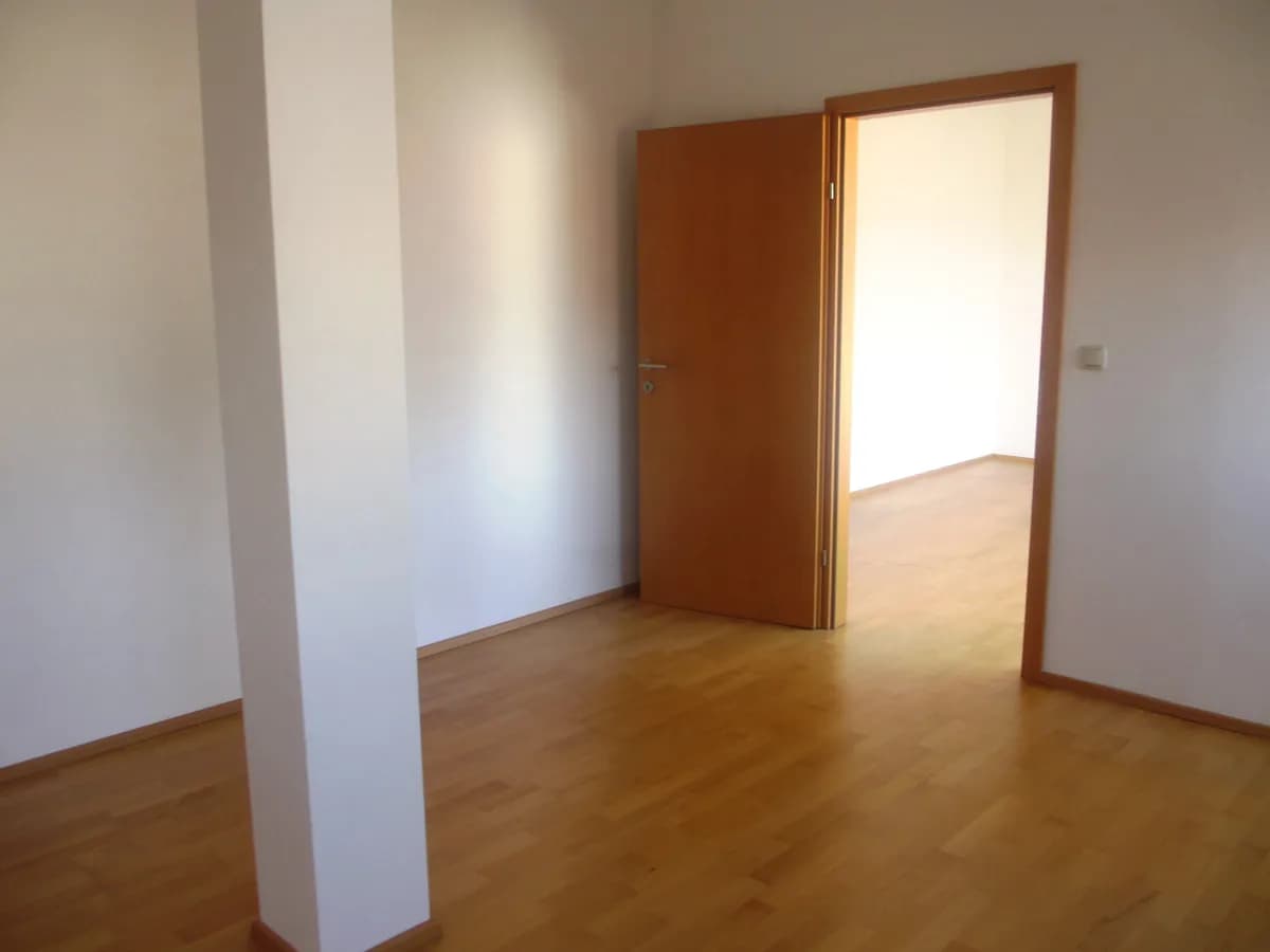 2-Zimmer-Wohnung mieten in Sankt Pölten Land – 51 m², € 688 – Bild 3 von 8