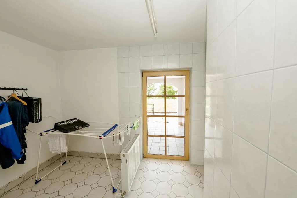 5-Zimmer-Immobilie kaufen in Vöcklabruck – 125 m², € 1.650.000 – Bild 27 von 46