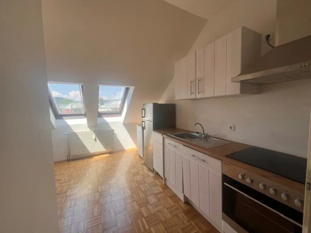 2-Zimmer-Wohnung mieten in Graz – 69 m², € 834 – Bild 2 von 6