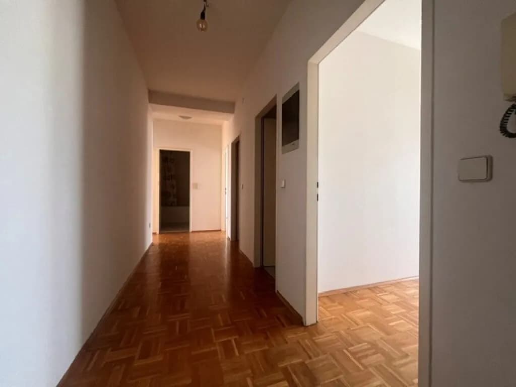 2-Zimmer-Wohnung mieten in Graz – 69 m², € 834 – Bild 3 von 6