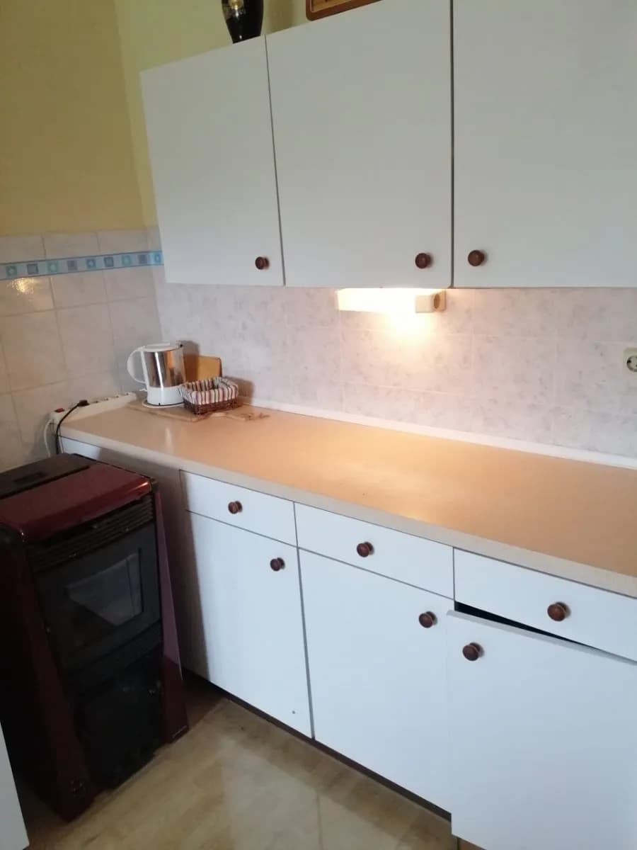 1-Zimmer-Wohnung mieten in Lilienfeld – 35 m², € 350 – Bild 2 von 3