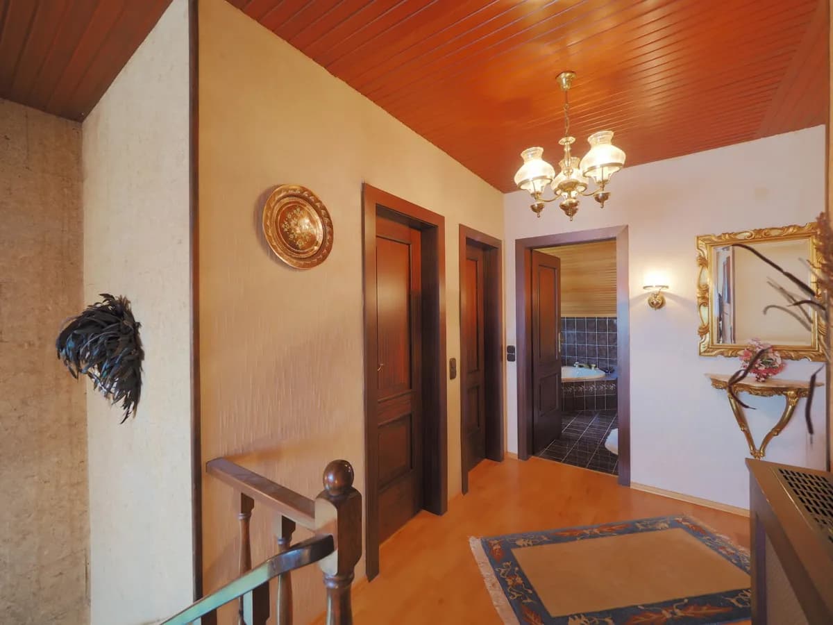 6-Zimmer-Haus kaufen in Baden – 150 m², € 635.000 – Bild 10 von 19
