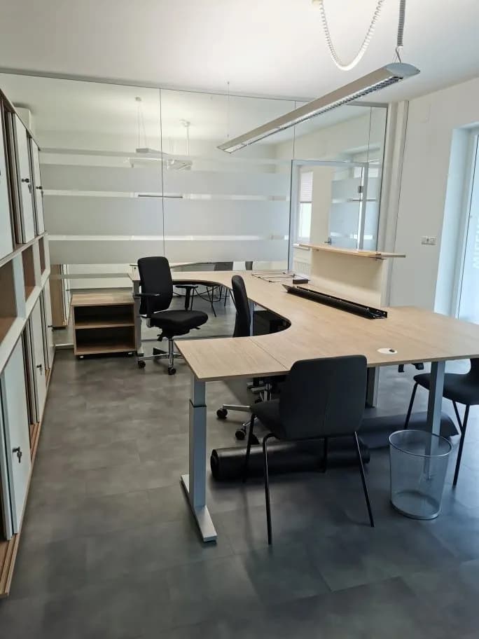 4-Zimmer-Gewerbeimmobilie mieten in Vöcklabruck – 20 m², € 390