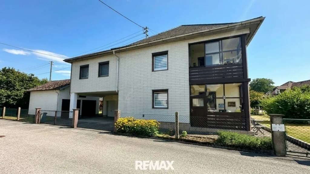 6-Zimmer-Gewerbeimmobilie kaufen in Vöcklabruck – 174 m², € 355.000 – Bild 2 von 30