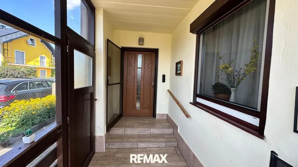 6-Zimmer-Gewerbeimmobilie kaufen in Vöcklabruck – 174 m², € 355.000 – Bild 4 von 30