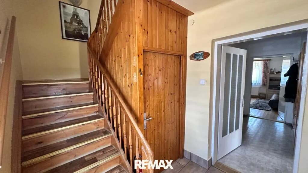 6-Zimmer-Gewerbeimmobilie kaufen in Vöcklabruck – 174 m², € 355.000 – Bild 5 von 30