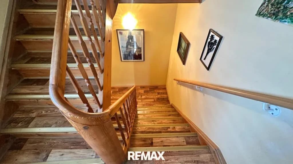 6-Zimmer-Gewerbeimmobilie kaufen in Vöcklabruck – 174 m², € 355.000 – Bild 10 von 30