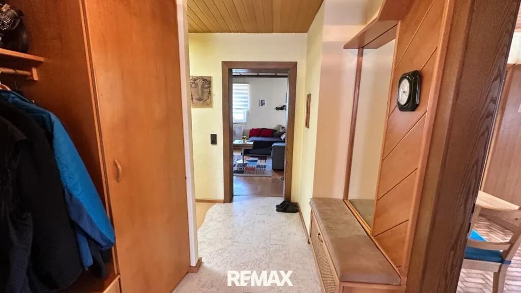 6-Zimmer-Gewerbeimmobilie kaufen in Vöcklabruck – 174 m², € 355.000 – Bild 11 von 30