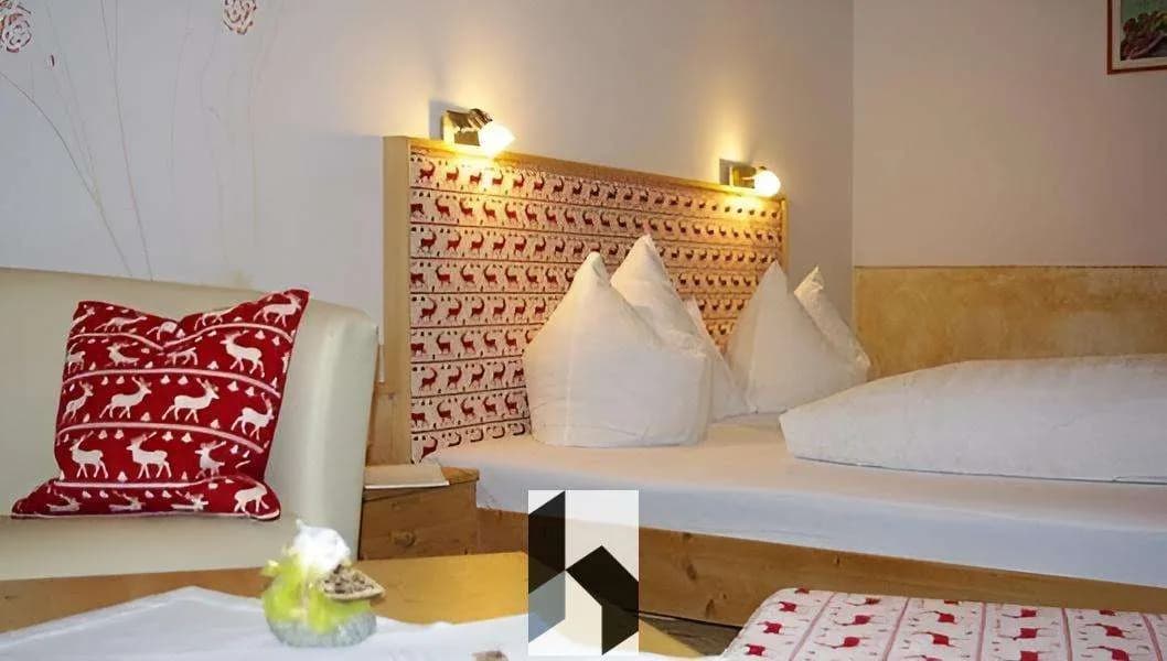 34-Zimmer-Gewerbeimmobilie kaufen in Lienz – 1 820 m² – Bild 4 von 10