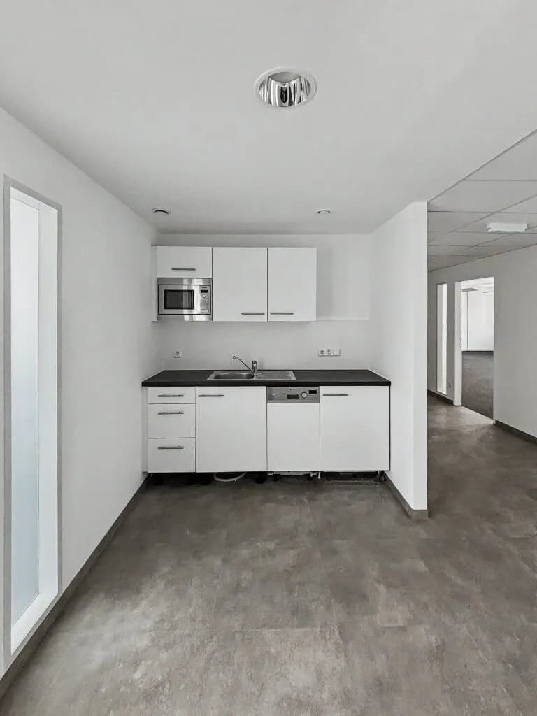 Gewerbeimmobilie mieten in Wien – 290 m², € 18 – Bild 17 von 18
