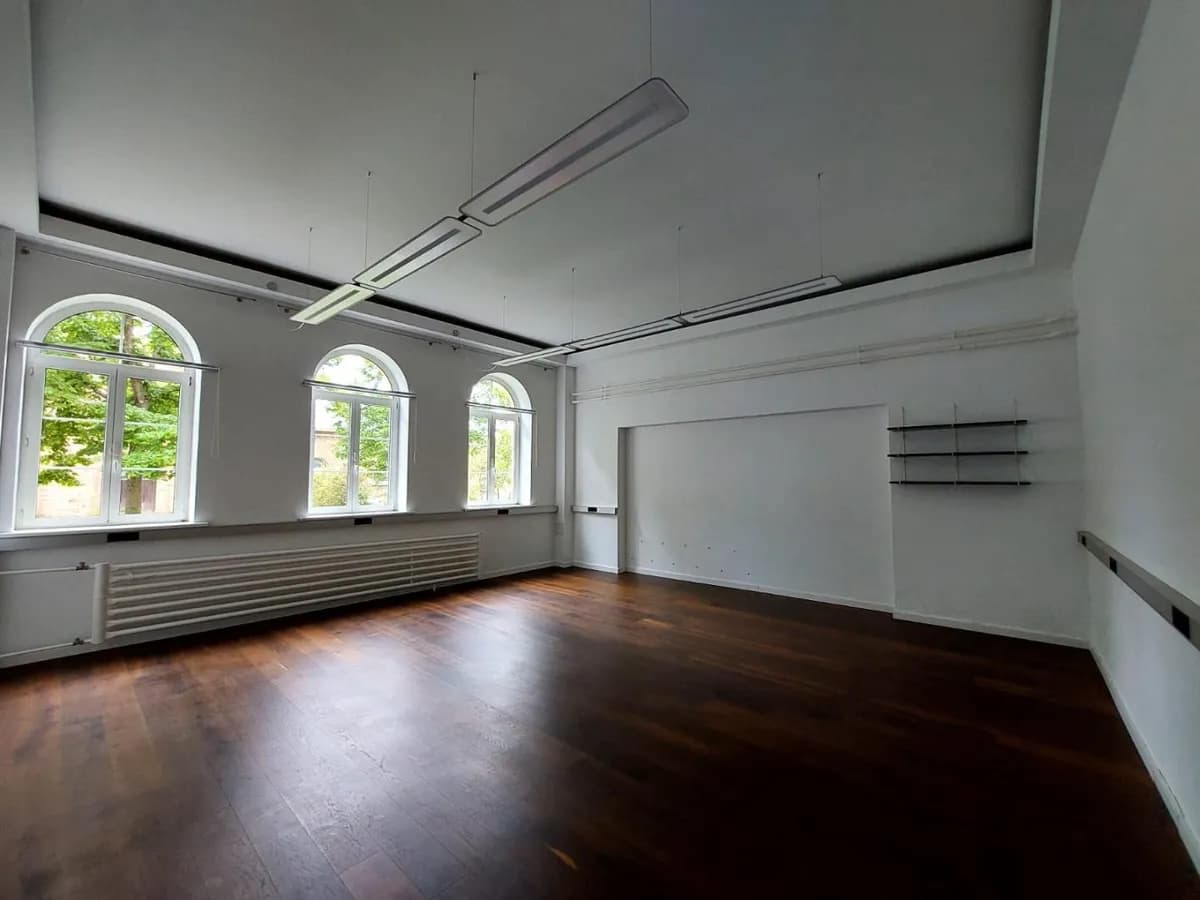 1-Zimmer-Gewerbeimmobilie mieten in Mödling – 48 m², € 570