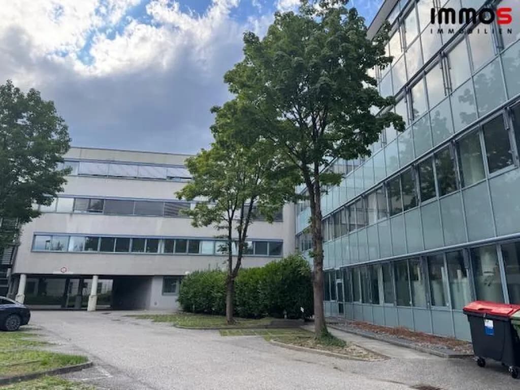 2-Zimmer-Gewerbeimmobilie mieten in Linz – 121 m², € 1.071 – Bild 2 von 17