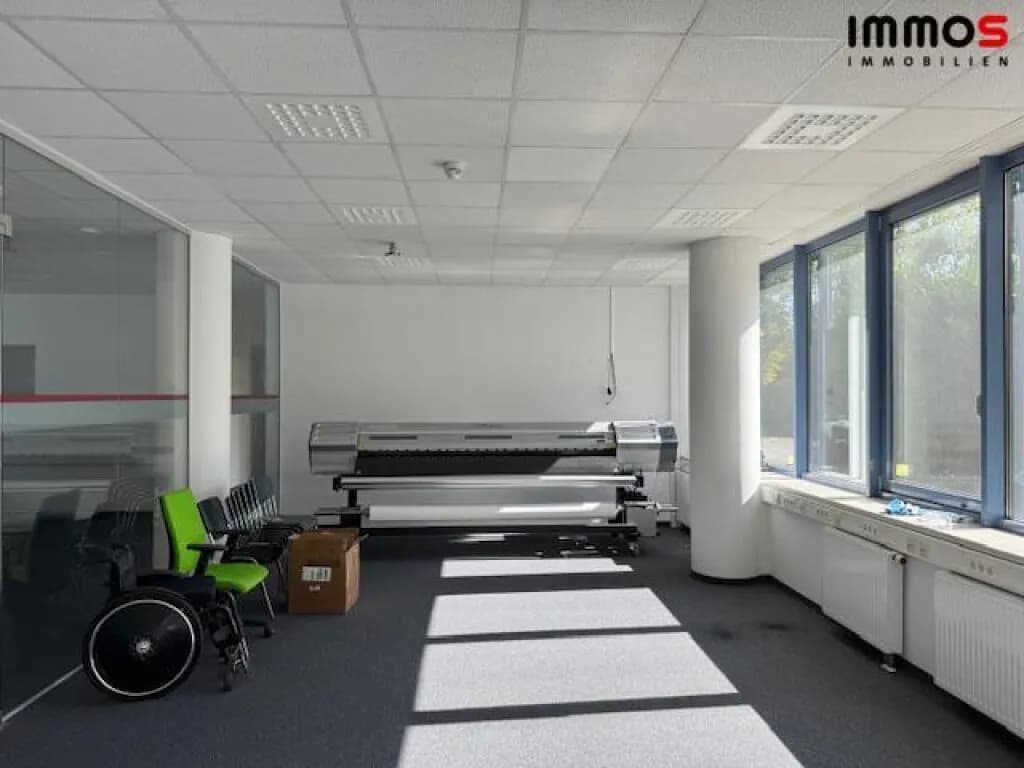 2-Zimmer-Gewerbeimmobilie mieten in Linz – 121 m², € 1.071 – Bild 6 von 17