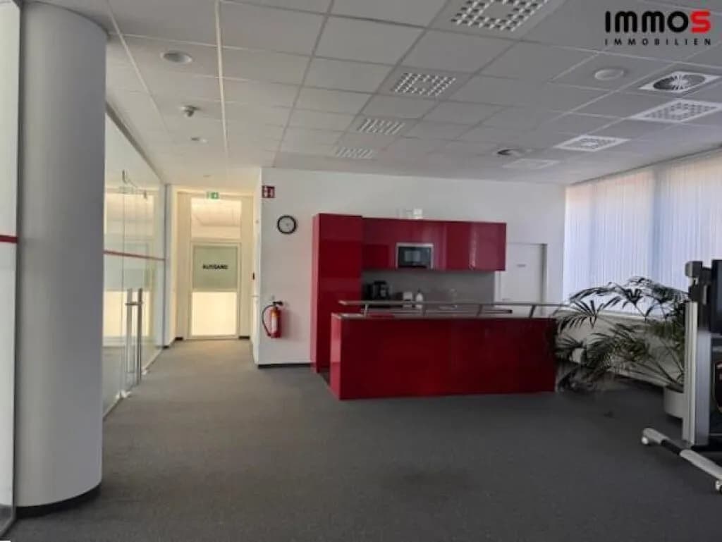 2-Zimmer-Gewerbeimmobilie mieten in Linz – 121 m², € 1.071 – Bild 9 von 17