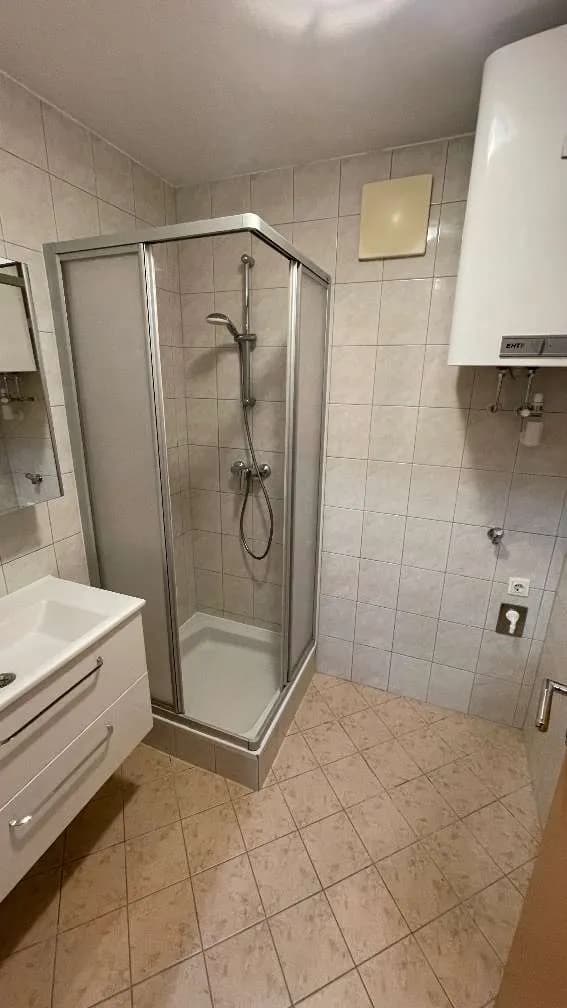 2-Zimmer-Wohnung mieten in Sankt Veit an der Glan – 52 m², € 699 – Bild 2 von 5
