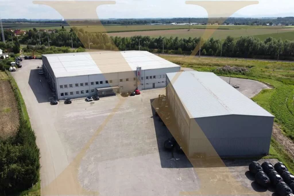 Gewerbeimmobilie mieten in Vöcklabruck – 860 m², € 5.160