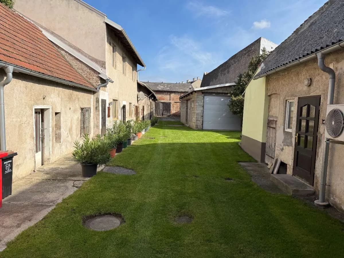 Immobilie kaufen in Bruck an der Leitha – 150 m², € 999.000