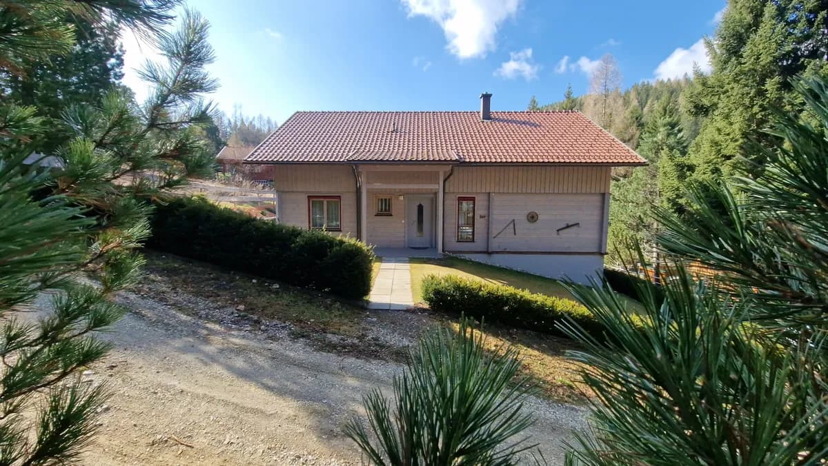 7-Zimmer-Wohnung kaufen in Wolfsberg – 200 m², € 680.000