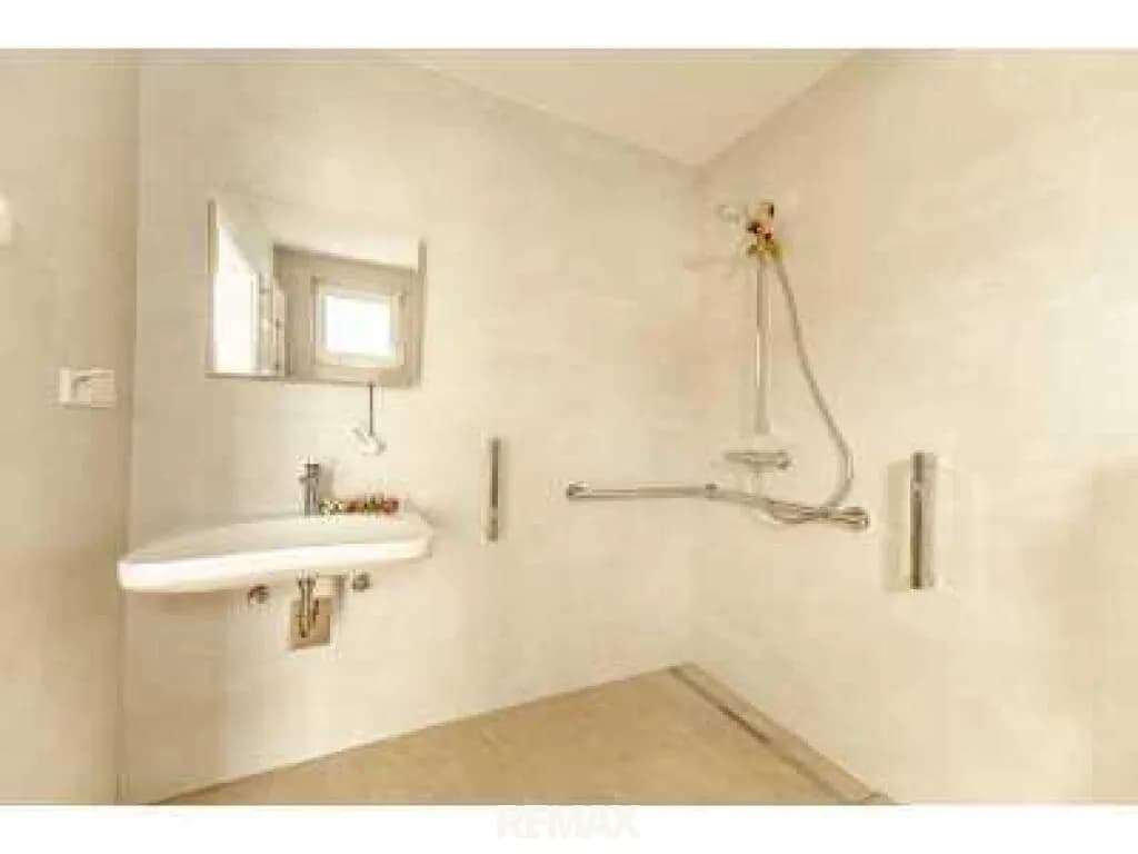 Gewerbeimmobilie kaufen in Neusiedl am See – 272 m², € 2.400.000 – Bild 25 von 26