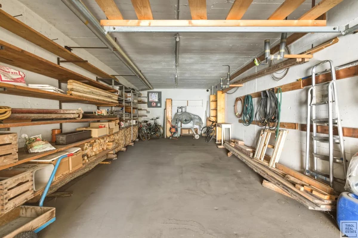 3-Zimmer-Gewerbeimmobilie kaufen in Kitzbühel – 135 m², € 2.400.000 – Bild 15 von 19