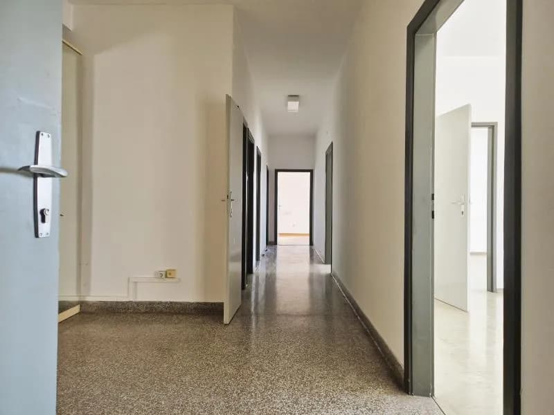 3-Zimmer-Gewerbeimmobilie mieten in Linz – 102 m², € 830 – Bild 9 von 15