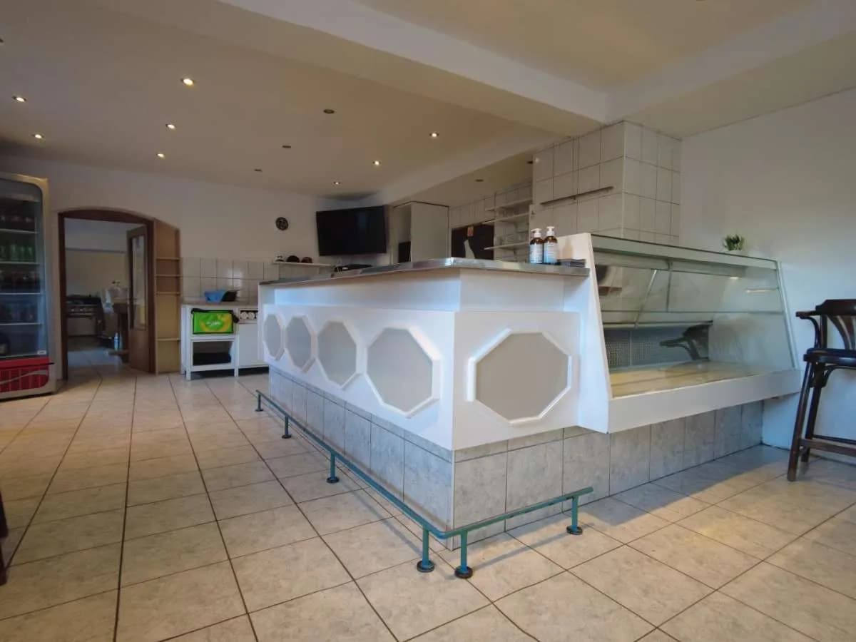 Gewerbeimmobilie mieten in Völkermarkt – 100 m², € 1.000 – Bild 7 von 21