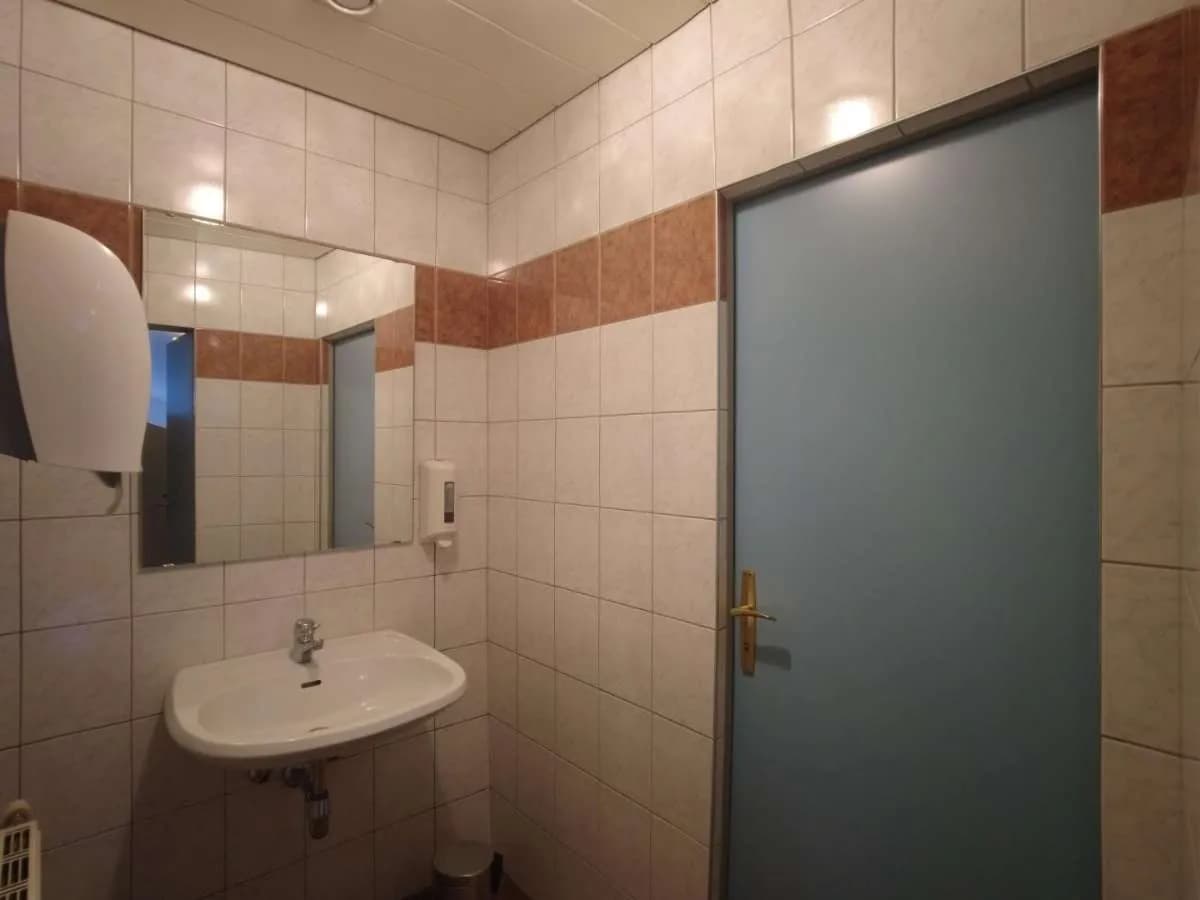 Gewerbeimmobilie mieten in Völkermarkt – 100 m², € 1.000 – Bild 20 von 21