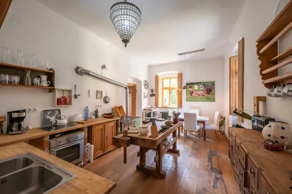 4-Zimmer-Immobilie kaufen in Baden – 125 m², € 199.000