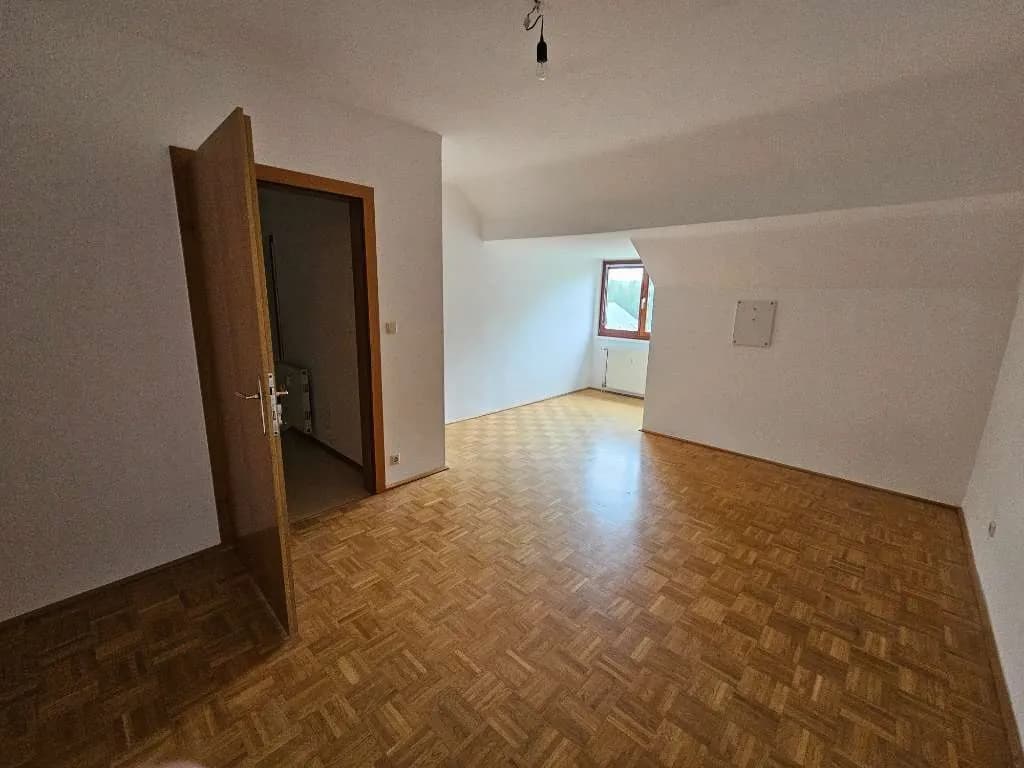 1-Zimmer-Wohnung mieten in Weiz – 42,32 m², € 328 – Bild 4 von 8