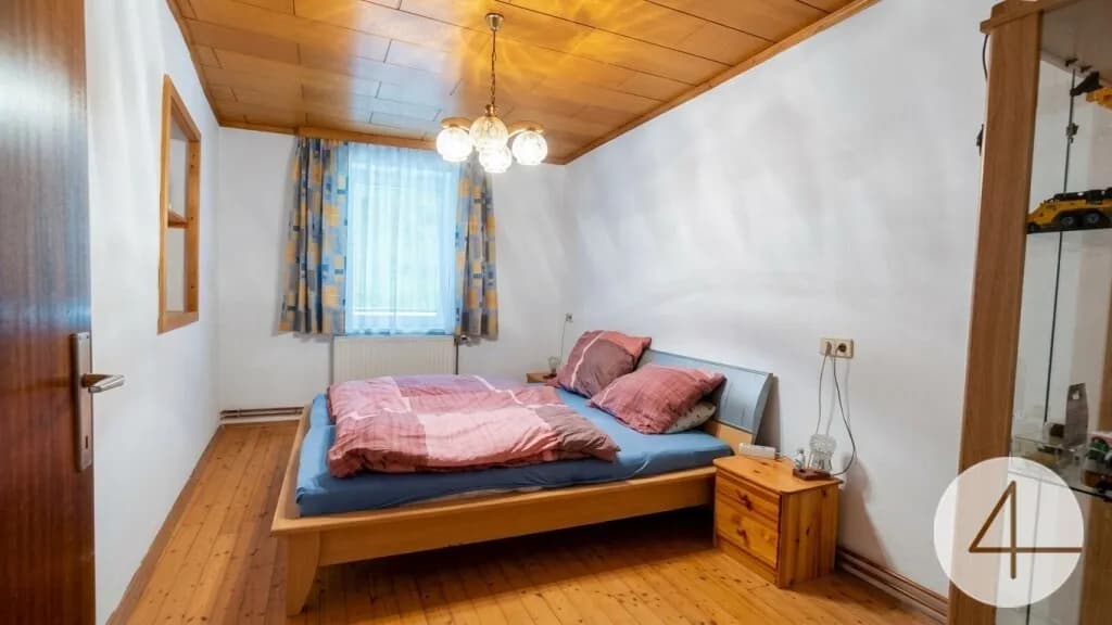Haus kaufen in Krems Land – 140 m², € 300.000 – Bild 7 von 16