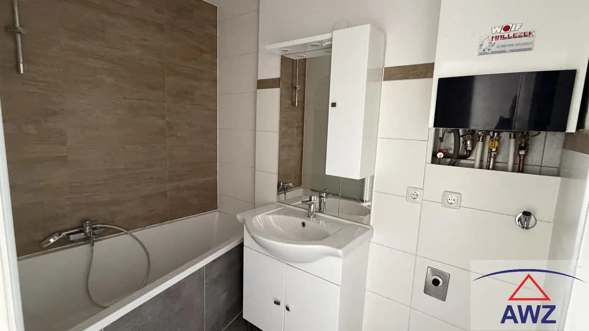 Haus kaufen in Wels-Land – 400 m² – Bild 3 von 3