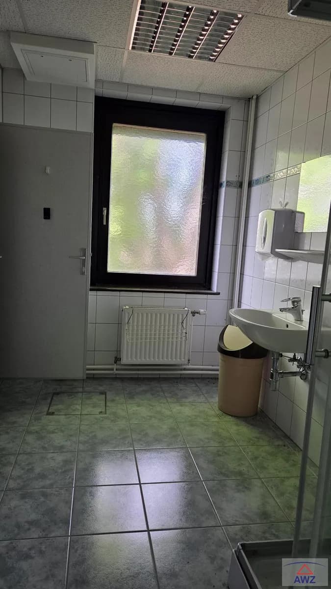 Gewerbeimmobilie kaufen in Gänserndorf – 550 m² – Bild 4 von 7