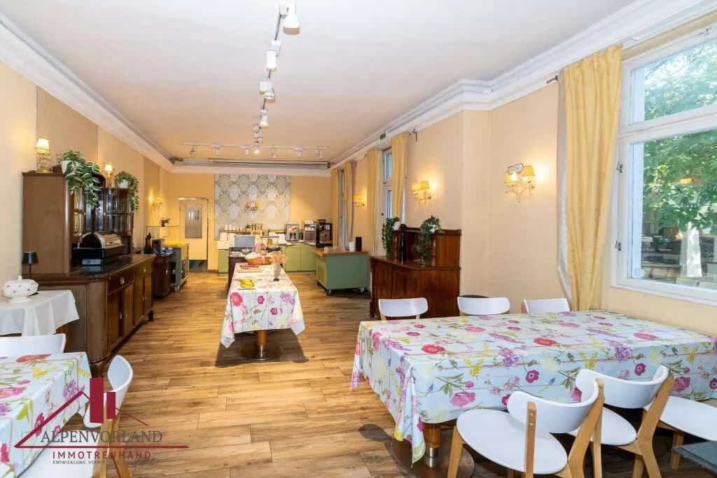 Immobilie kaufen in Sankt Pölten Land – 907 m², € 2.178.000 – Bild 6 von 7