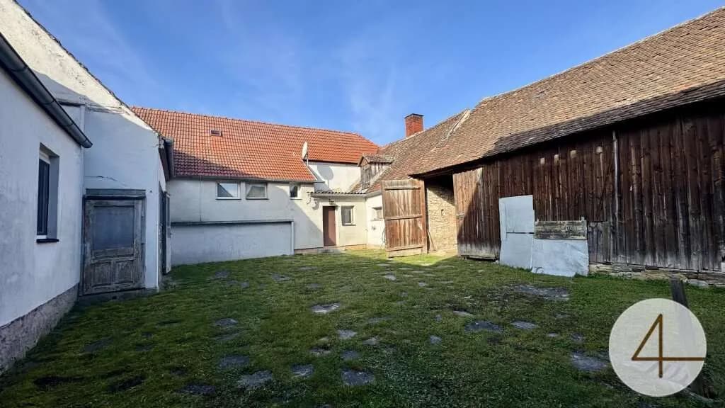 Haus kaufen in Horn – 2 321 m², € 149.000 – Bild 2 von 12