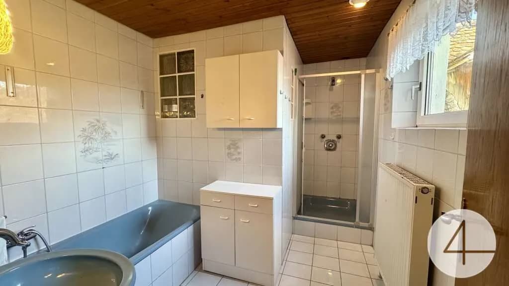 Haus kaufen in Horn – 2 321 m², € 149.000 – Bild 7 von 12