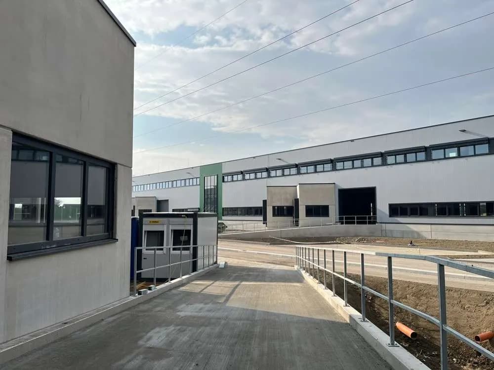 Gewerbeimmobilie mieten in Linz Land – 41 000 m² – Bild 9 von 14