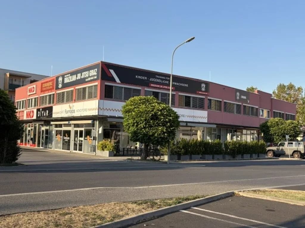 4-Zimmer-Gewerbeimmobilie mieten in Graz – 160 m², € 1.485 – Bild 5 von 12