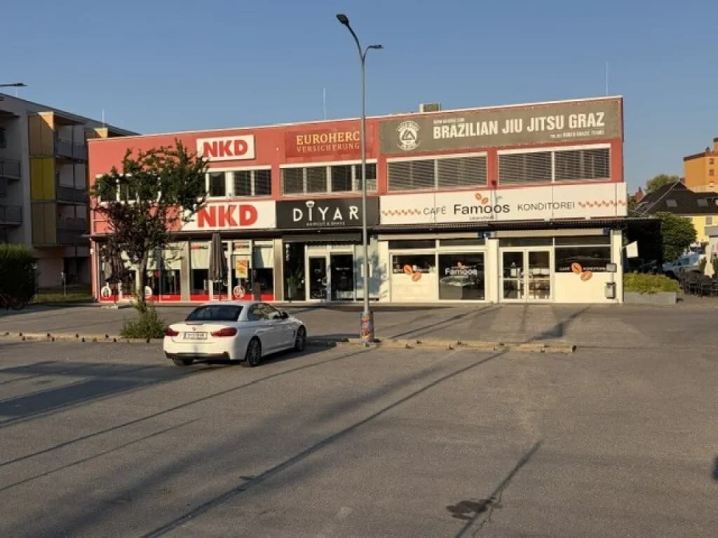 4-Zimmer-Gewerbeimmobilie mieten in Graz – 274 m², € 2.495 – Bild 2 von 12