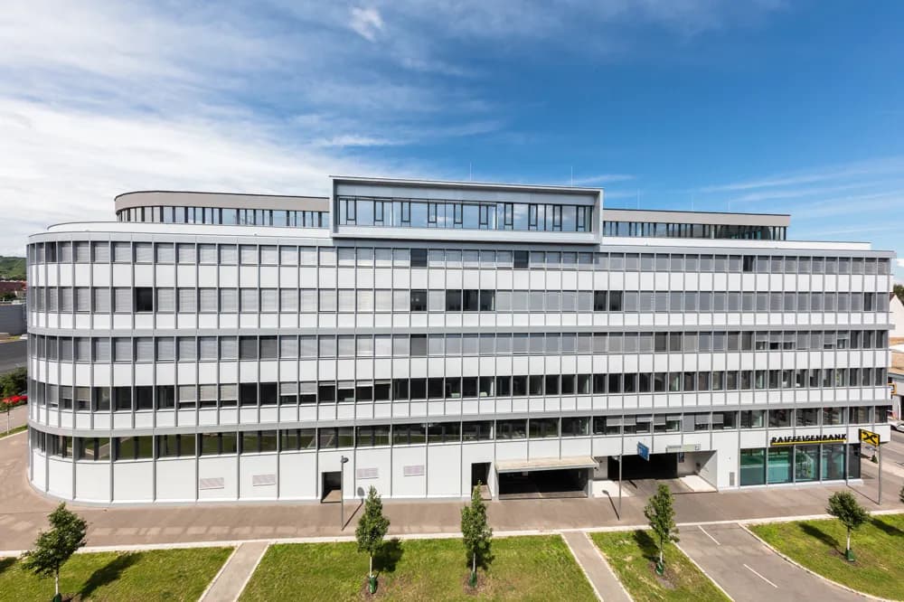 Gewerbeimmobilie mieten in Wien – 216 m², € 16 – Bild 2 von 14