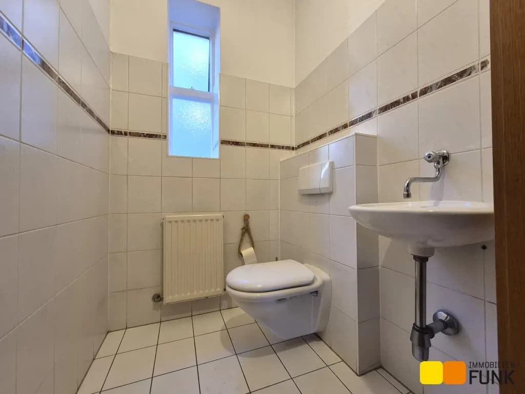 4-Zimmer-Gewerbeimmobilie mieten in Wien – 225 m², € 3.677 – Bild 14 von 26