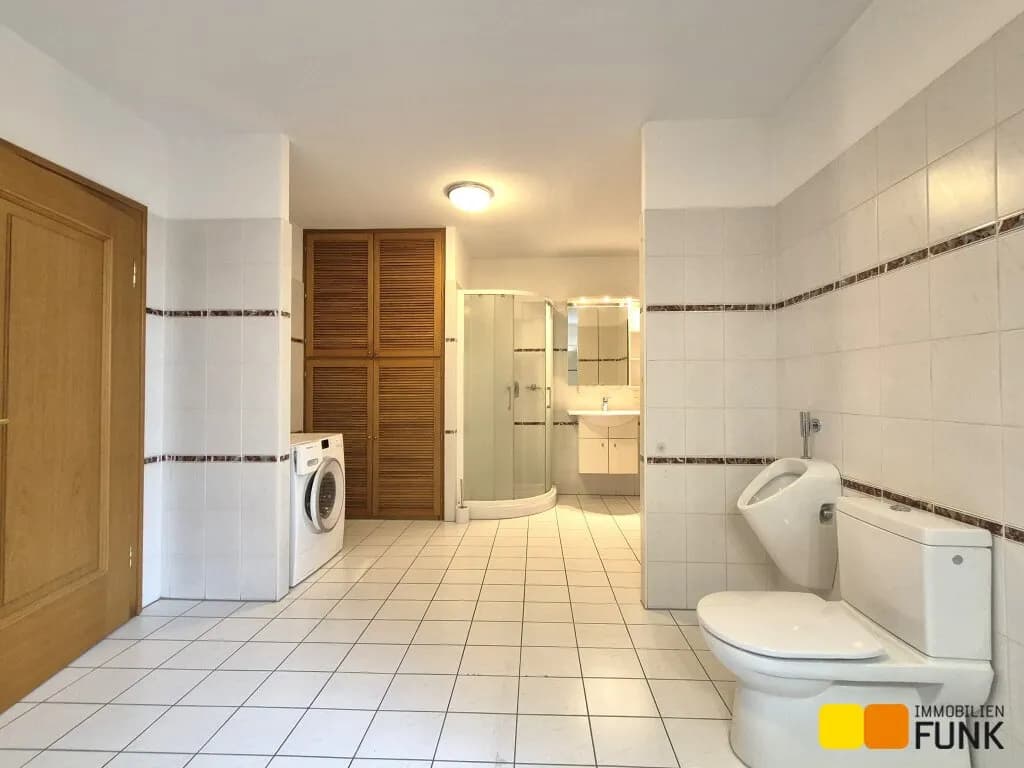 4-Zimmer-Gewerbeimmobilie mieten in Wien – 225 m², € 3.677 – Bild 18 von 26