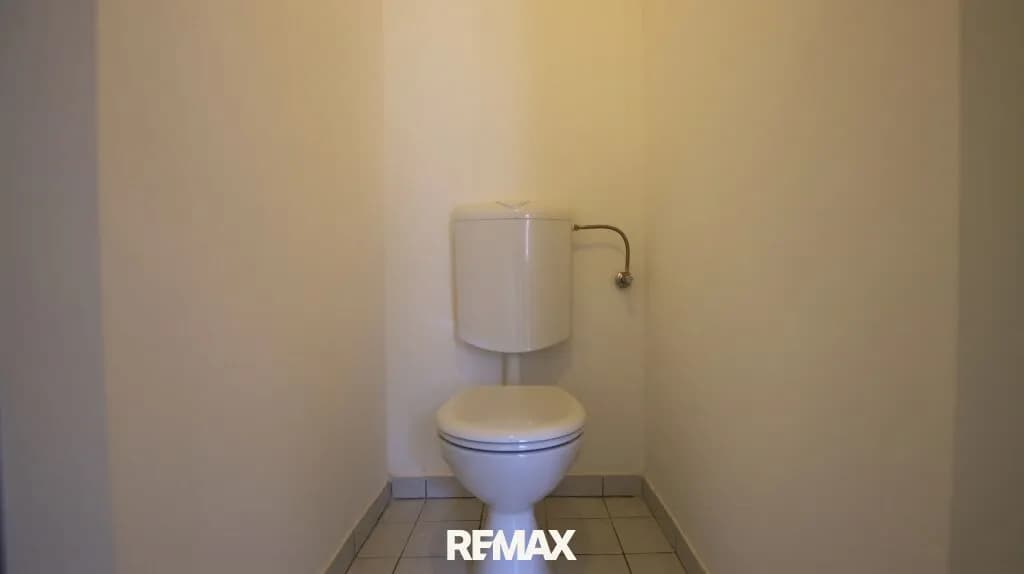 2-Zimmer-Wohnung mieten in Baden – 35 m², € 602 – Bild 12 von 16