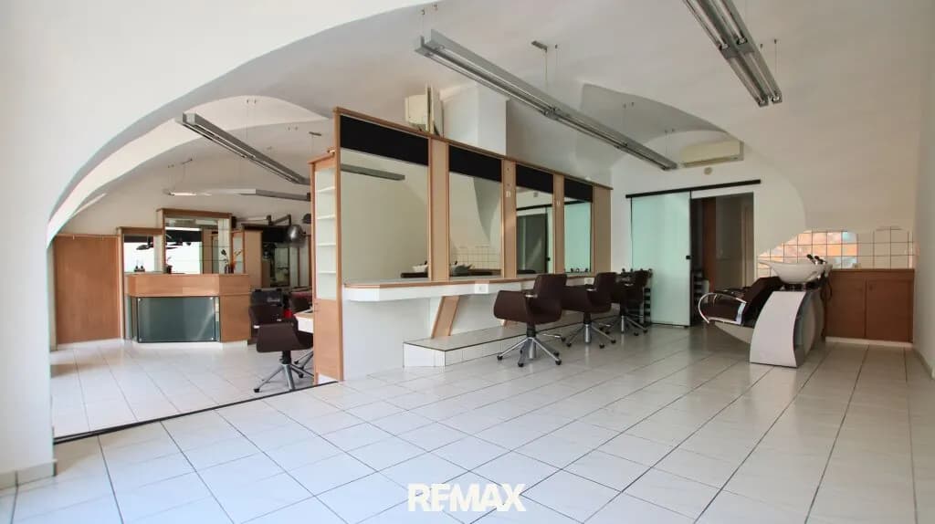 Gewerbeimmobilie mieten in Baden – 86 m², € 1.843 – Bild 7 von 12
